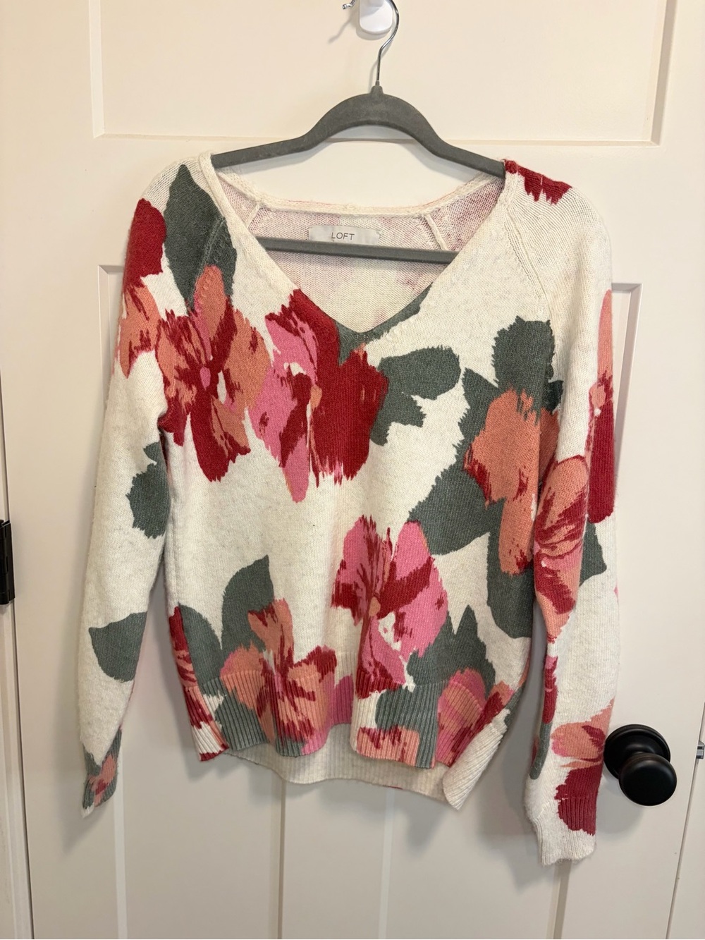 LOFT Cream V-Neck Sweater with Pink and Red Floral Print